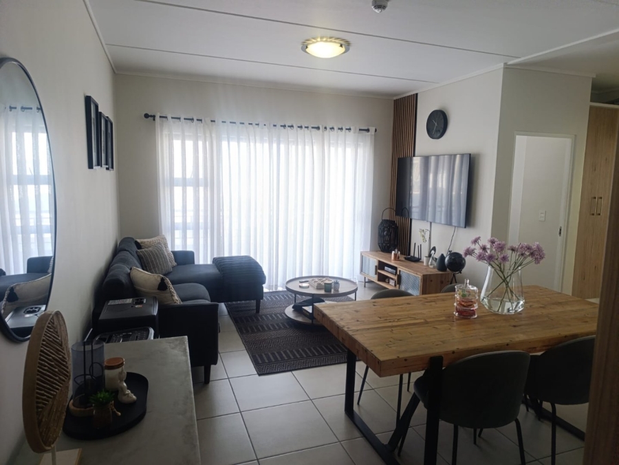 2 Bedroom Property for Sale in Sandown Western Cape